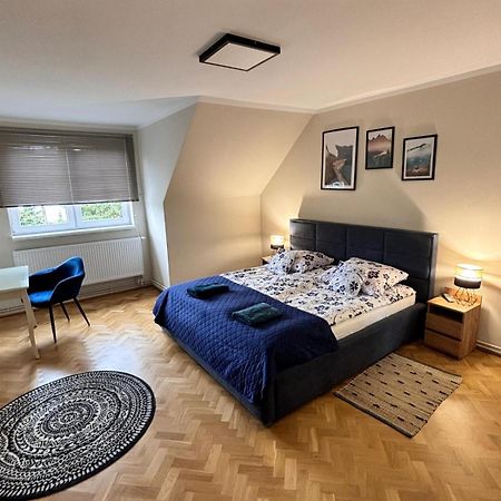 Apartament 27A เยเลเนียกูรา ภายนอก รูปภาพ