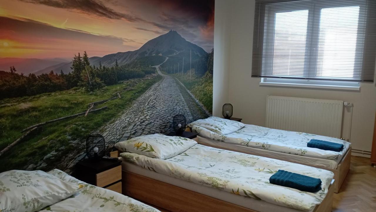 Apartament 27A เยเลเนียกูรา ภายนอก รูปภาพ