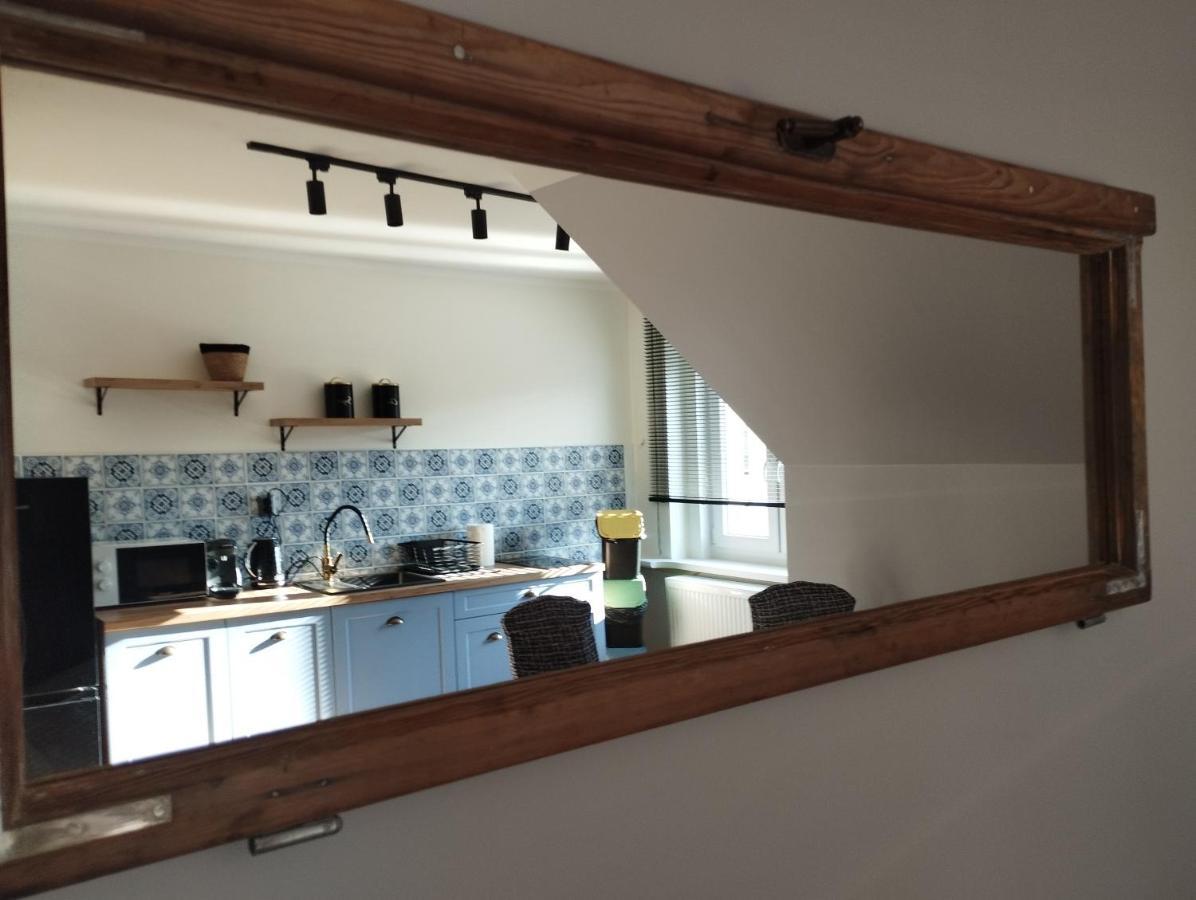 Apartament 27A เยเลเนียกูรา ภายนอก รูปภาพ